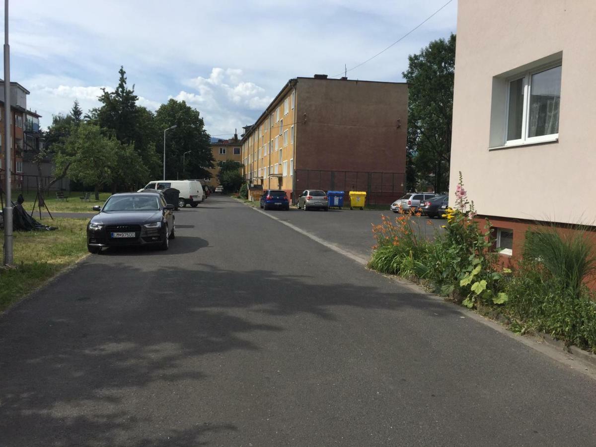 City Centre Apartment Liptovsky Mikulas Bagian luar foto